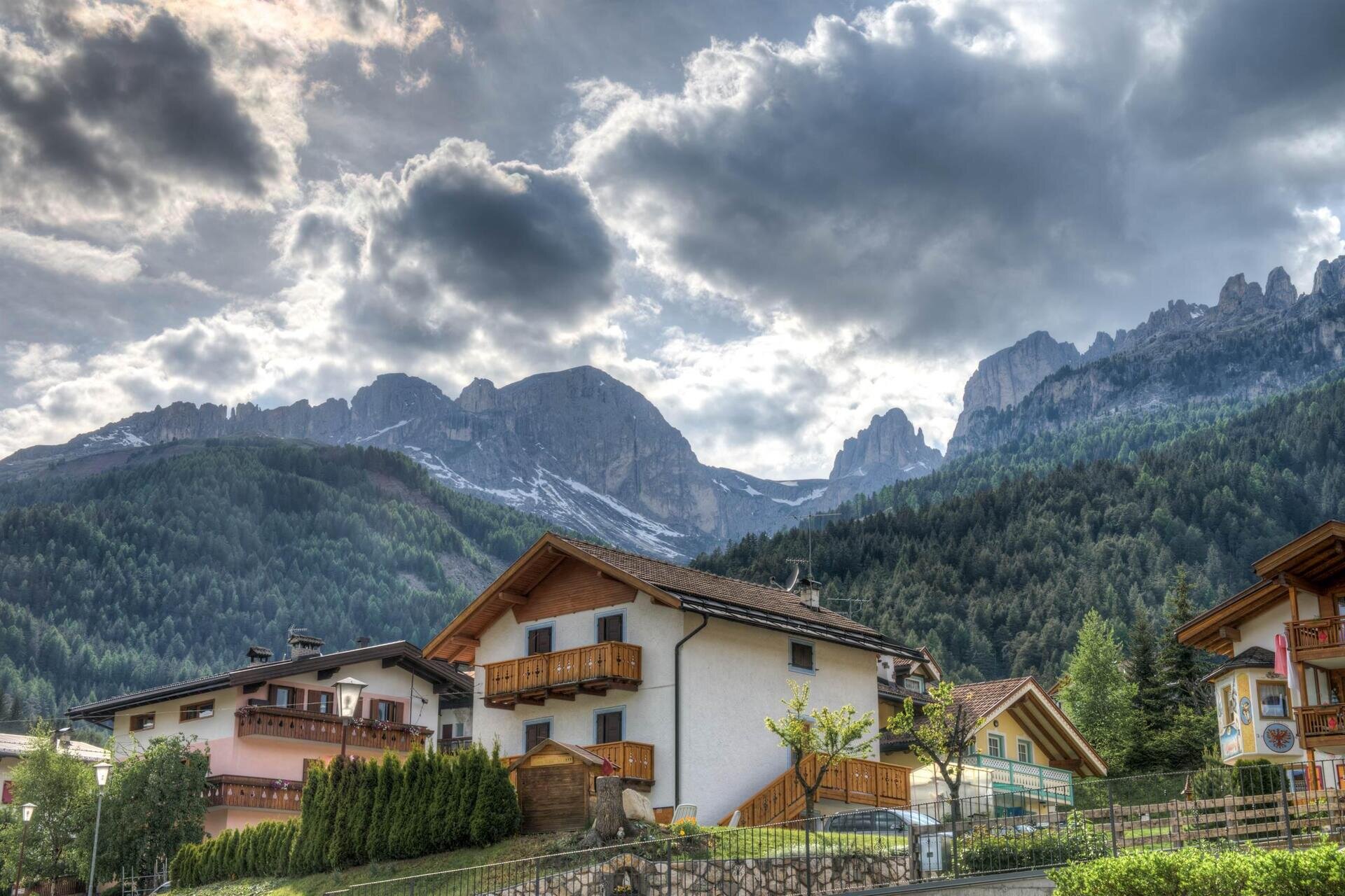 Ghetta Alessandro   Ciasa Semal App